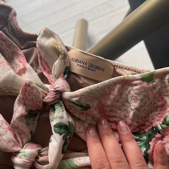 Adriana Degreas One Piece Swimsuit - Picture 2 of 11